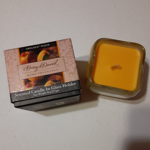 Harry & David Oregold Peach Scented Candle - Picture 1 of 3